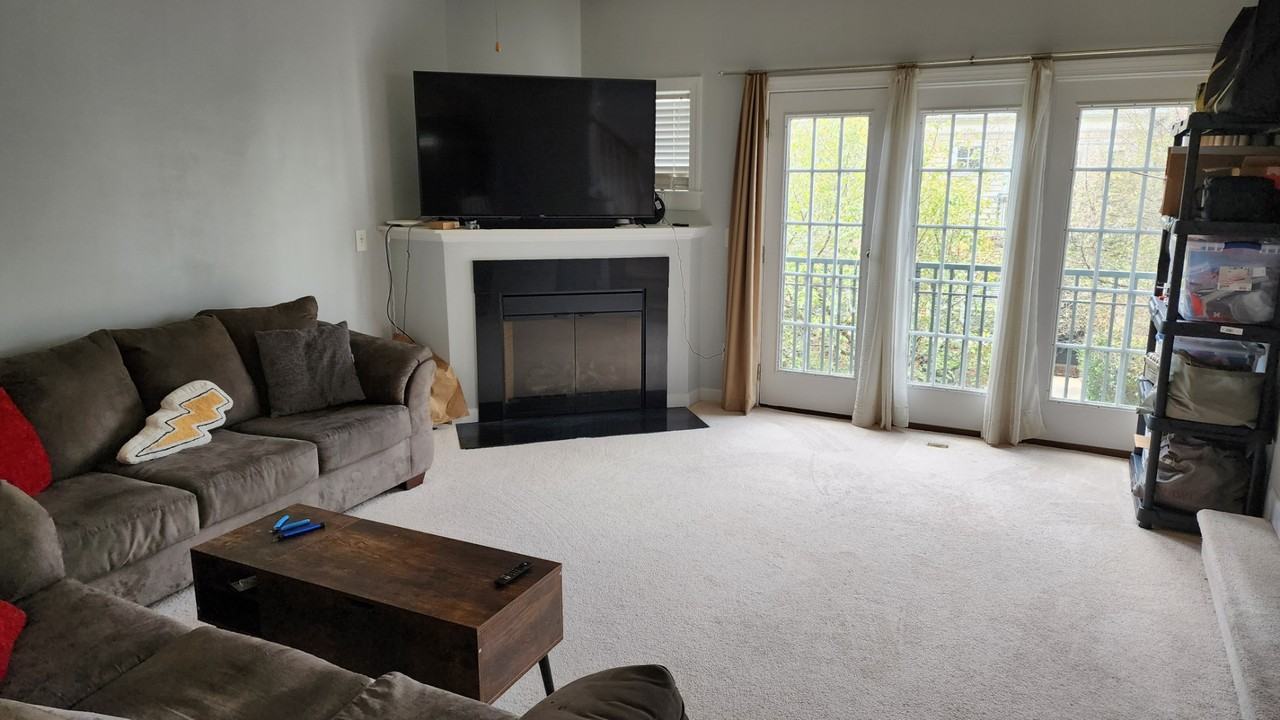 3709 Glenhaven Rd - Photo 5 of 10