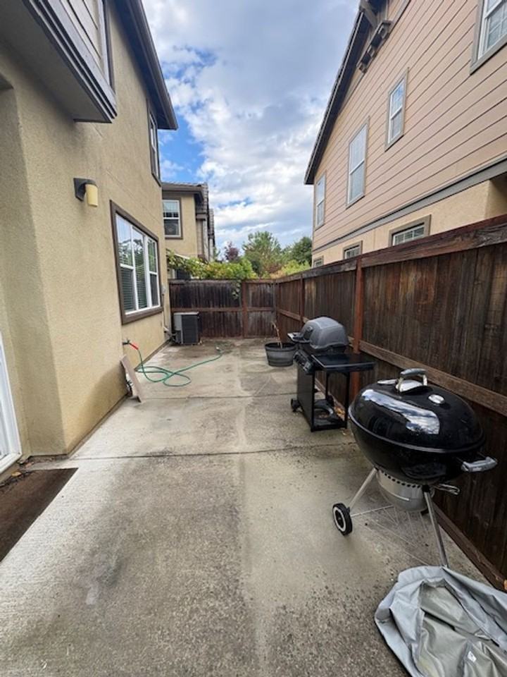 9137 Arbol Del Rosal Way - Photo 7 of 18