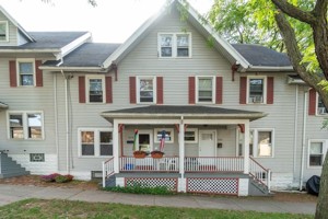 featured image of 463 Averill Ave