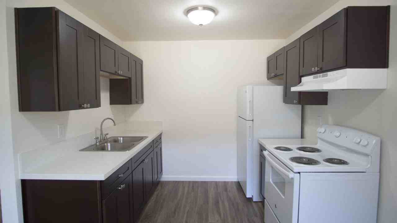 Villa Park - Photo 2 of 4