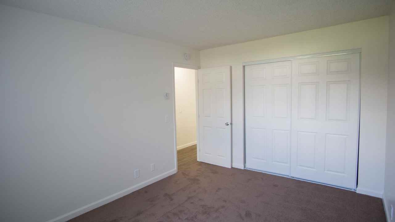 Villa Park - Photo 4 of 4