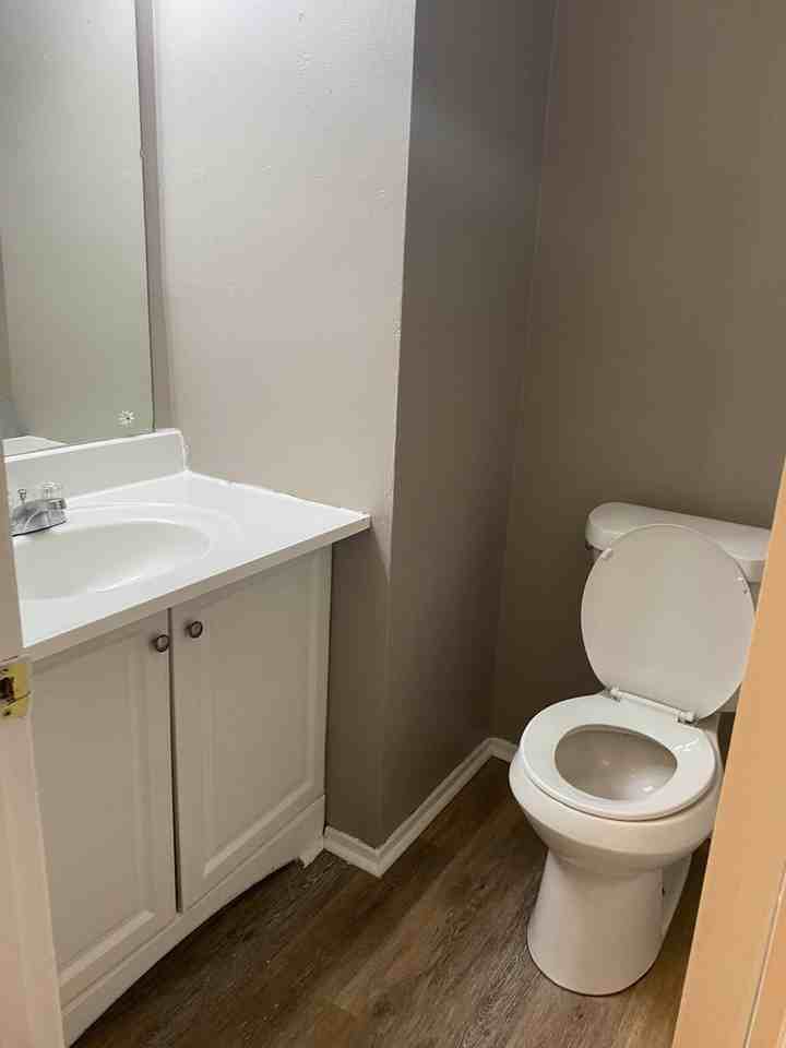 6420 Cornwall Rd - Photo 4 of 14