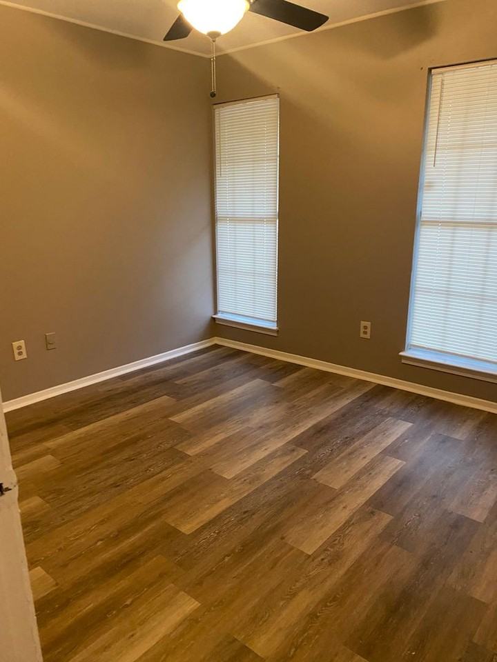 6420 Cornwall Rd - Photo 5 of 14