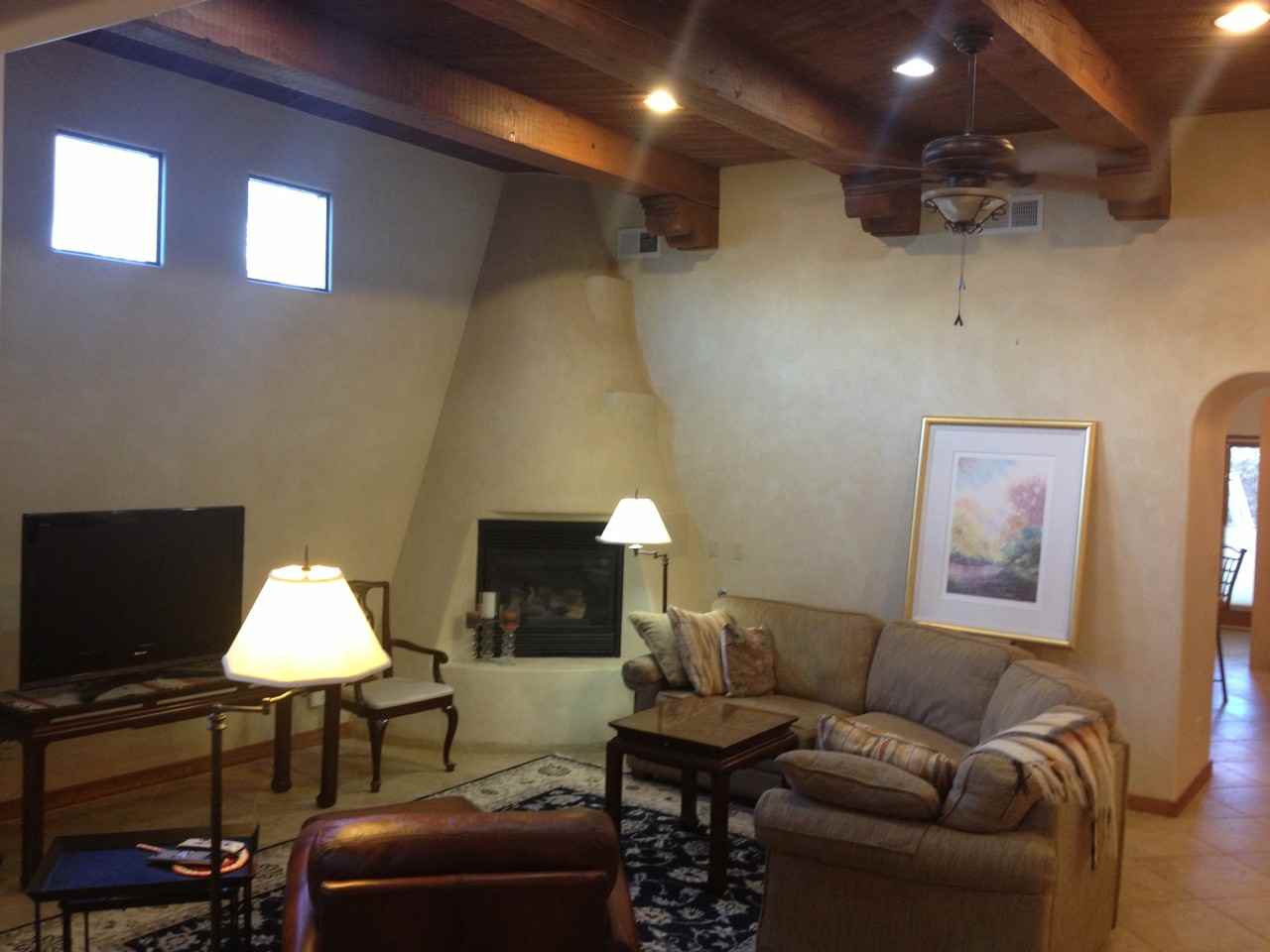 1832 Calle Barbarita NW - Photo 2 of 24