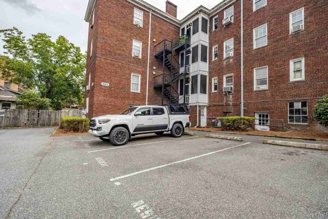 904 W Market St - Photo 3 of 22