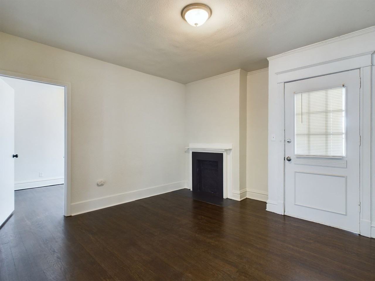 3937 Troost Avenue - Photo 2 of 18