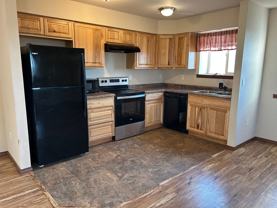 912 S Main St - Photo 1 of 1