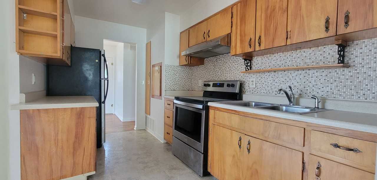 115 Gumaer Ave - Photo 5 of 24