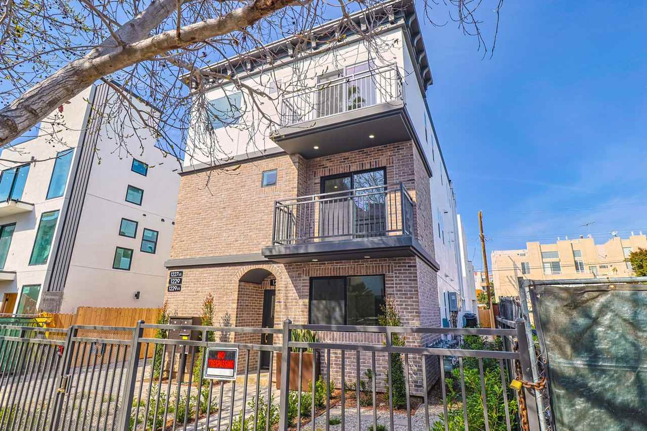 1227 N June St - Photo 3 of 3