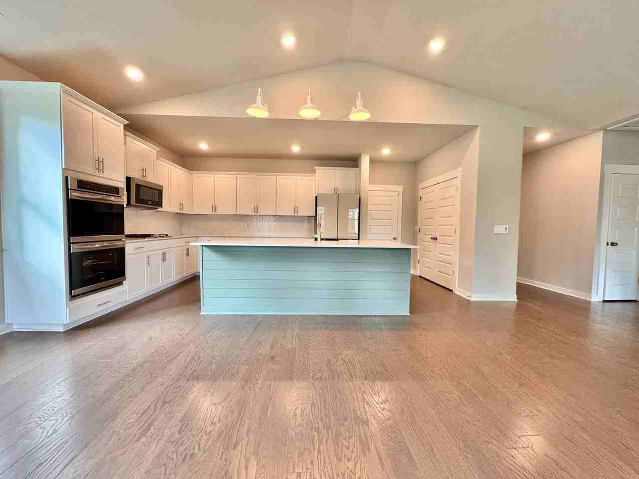 2225 Maytown Cir - Photo 6 of 44