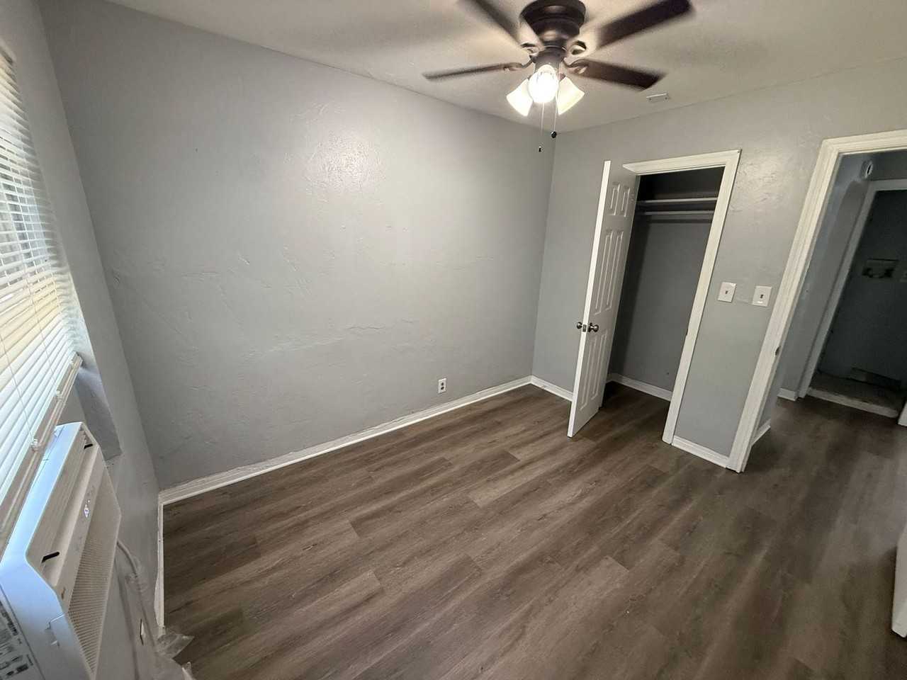 2021 10th St S - Photo 4 of 6