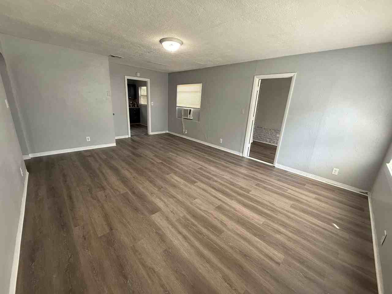 2021 10th St S - Photo 5 of 6