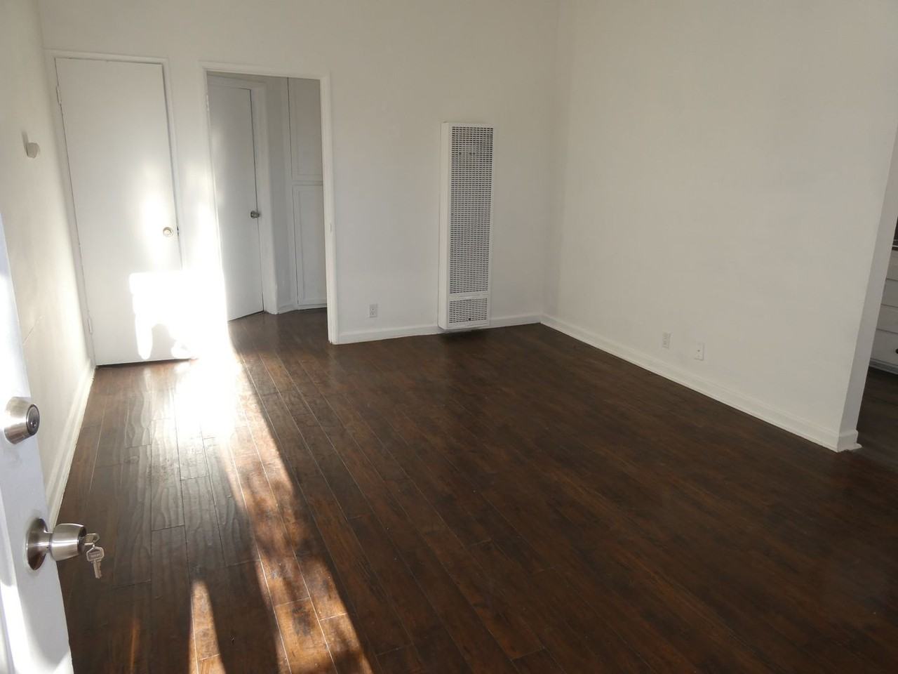 13277 Maclay St #8 - Photo 3 of 10