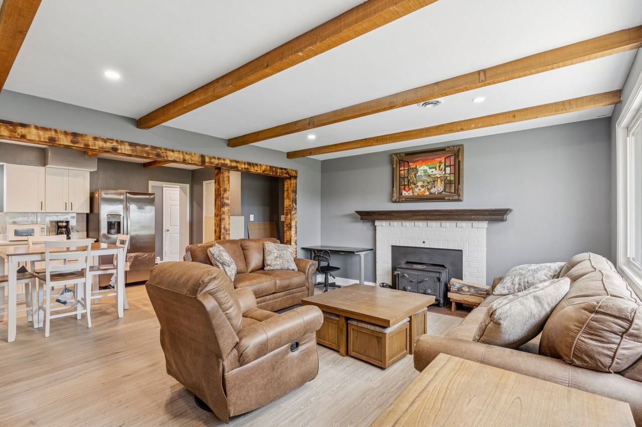 15104 Gardner Rd - Photo 2 of 20