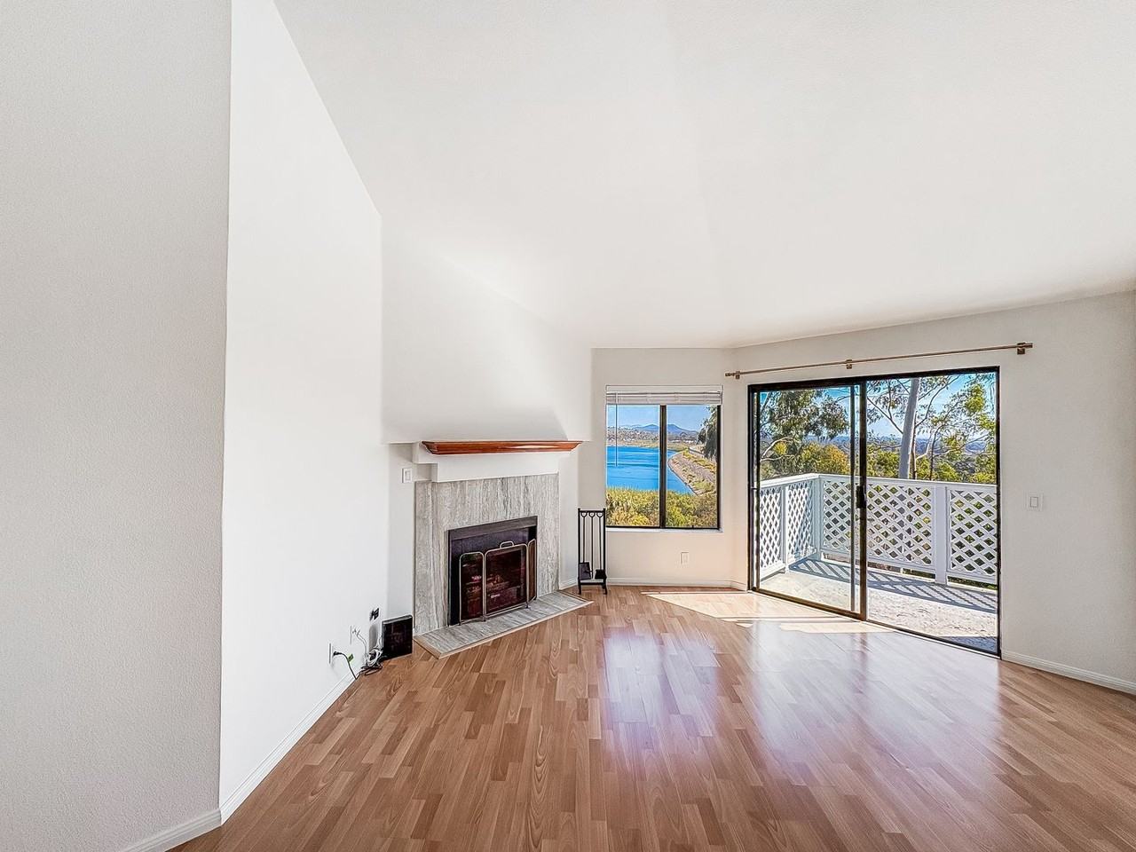 10885 Scripps Ranch Blvd - Photo 3 of 18