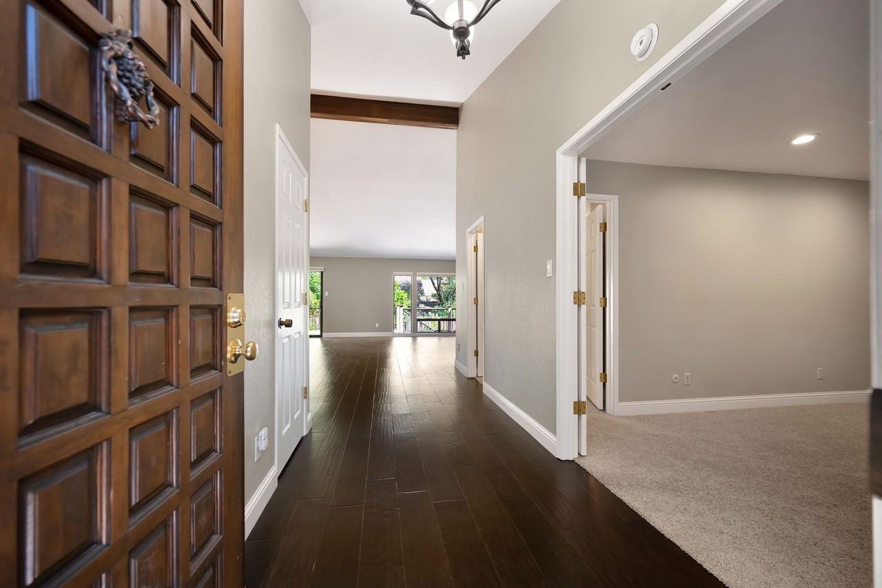 1225 Red Dog Ln - Photo 7 of 41