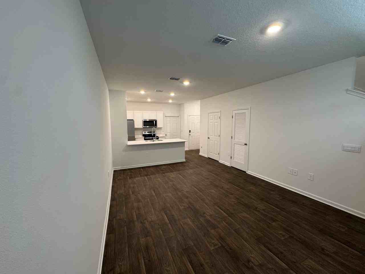 3547 Prairie Wind Ct - Photo 3 of 11