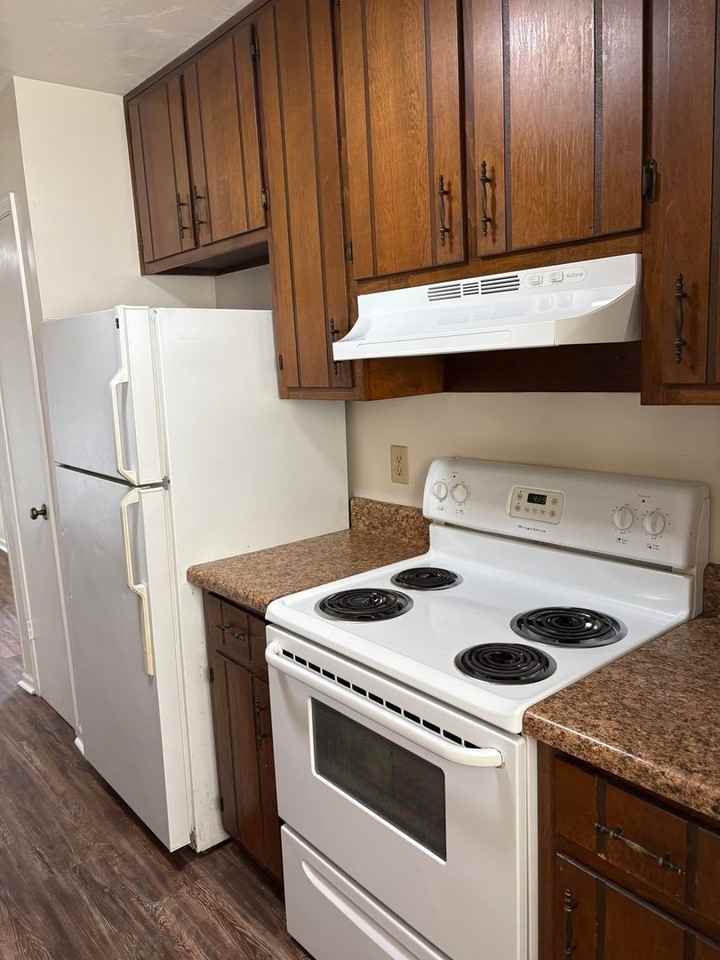 1414 Willow Bend Way - Photo 6 of 10