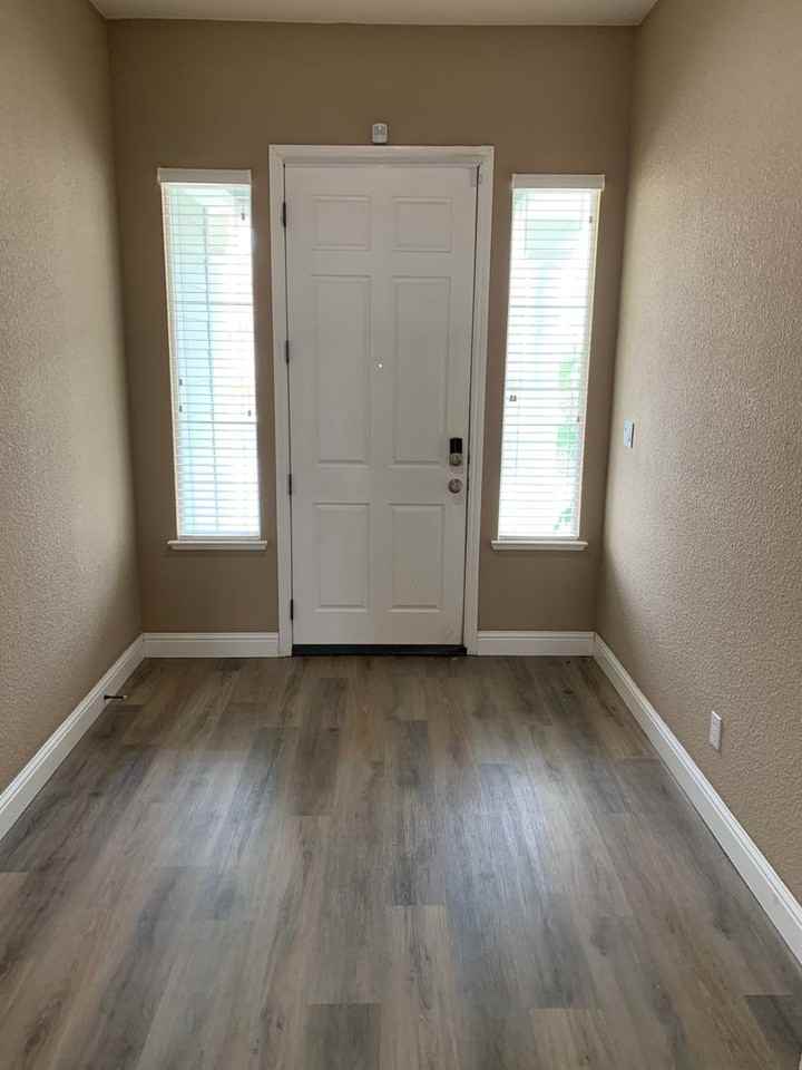 1412 Charisma Way - Photo 3 of 23