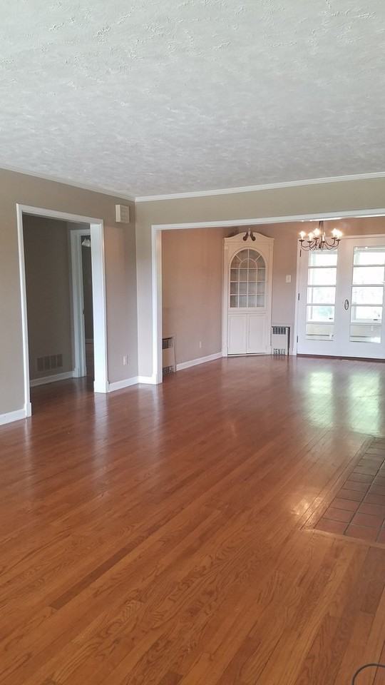 2435 E 3rd St - Photo 6 of 22