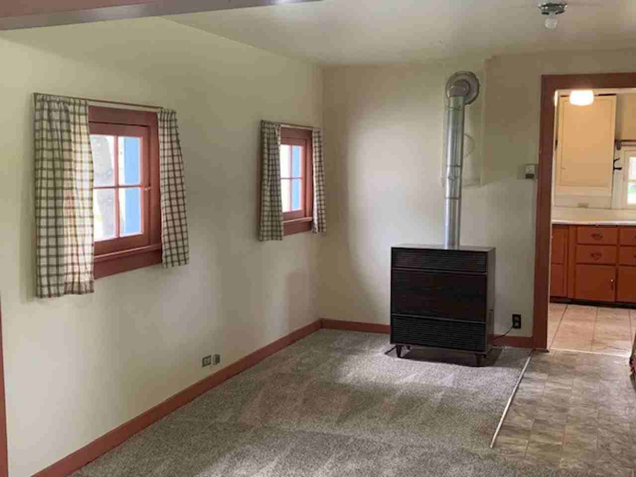 1807 Southwest Brooklane Drive - Photo 2 of 14