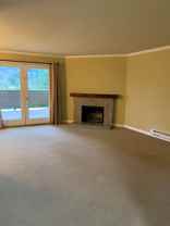 10514 Ne 32nd Pl - Photo 1 of 1