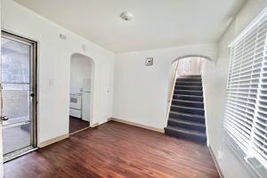 featured image of 1333 N Main St