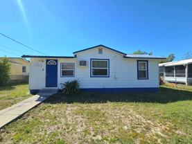 2253 Golfview St - Photo 1 of 1