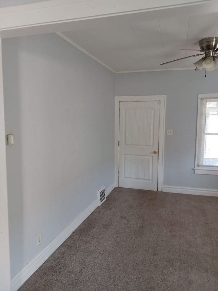 3720 Harrison St - Photo 2 of 18