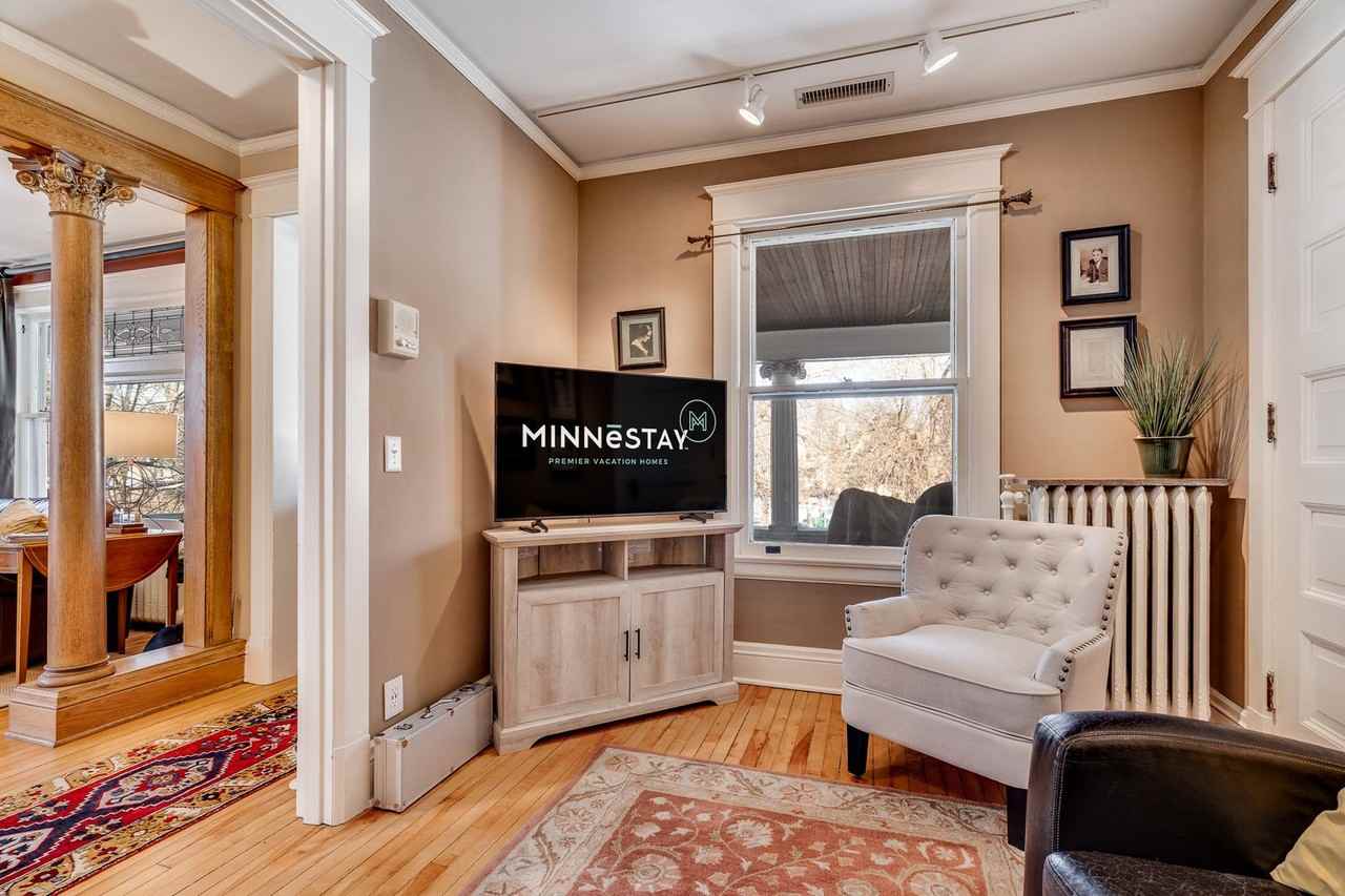 512 Holly Ave - Photo 6 of 49