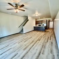 featured image of 7116 7104, 7108, 7112, 7116 W. Heritage