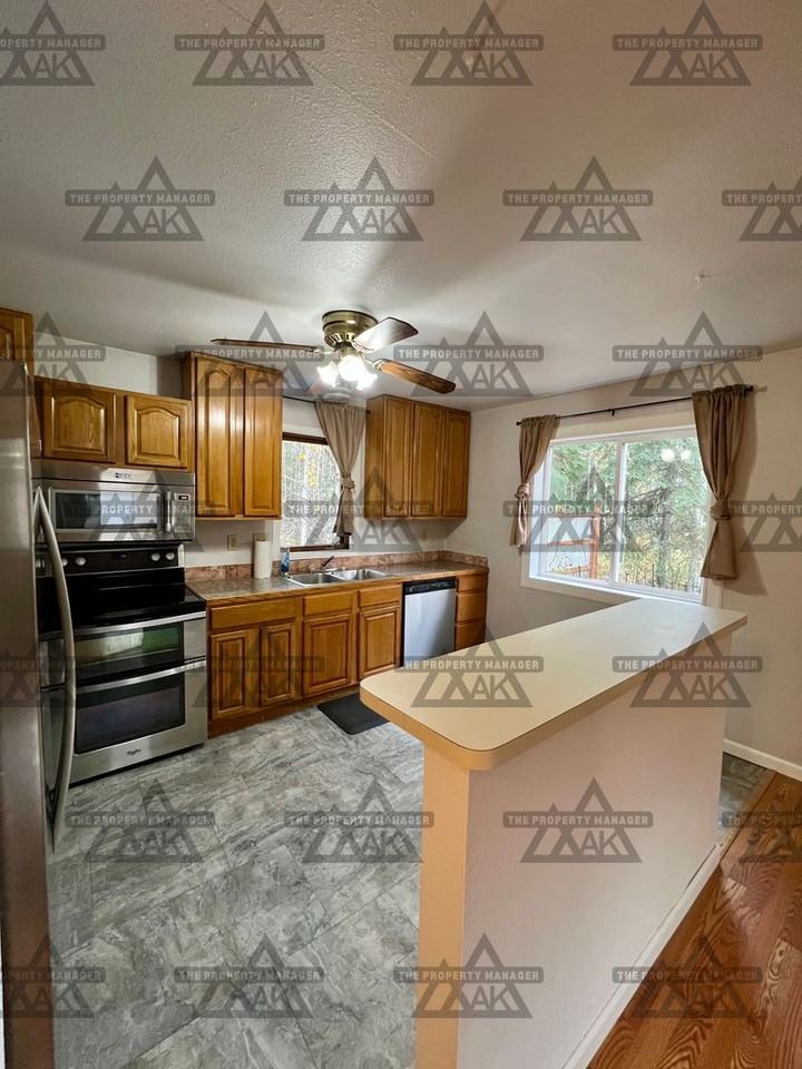 3355 Dundee Loop - Photo 4 of 16