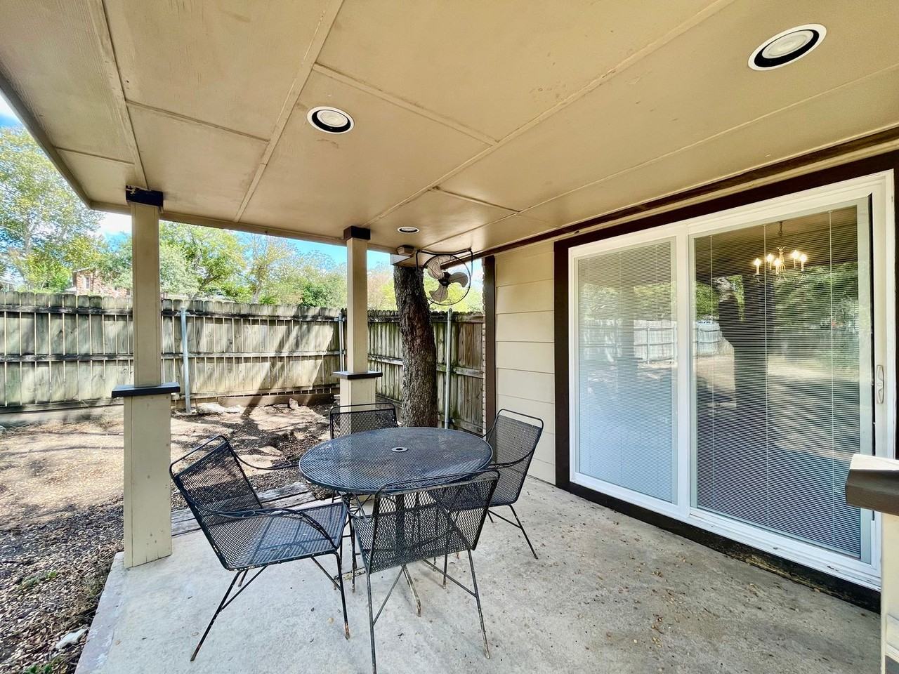 100 Ridgeway Dr - Photo 7 of 20