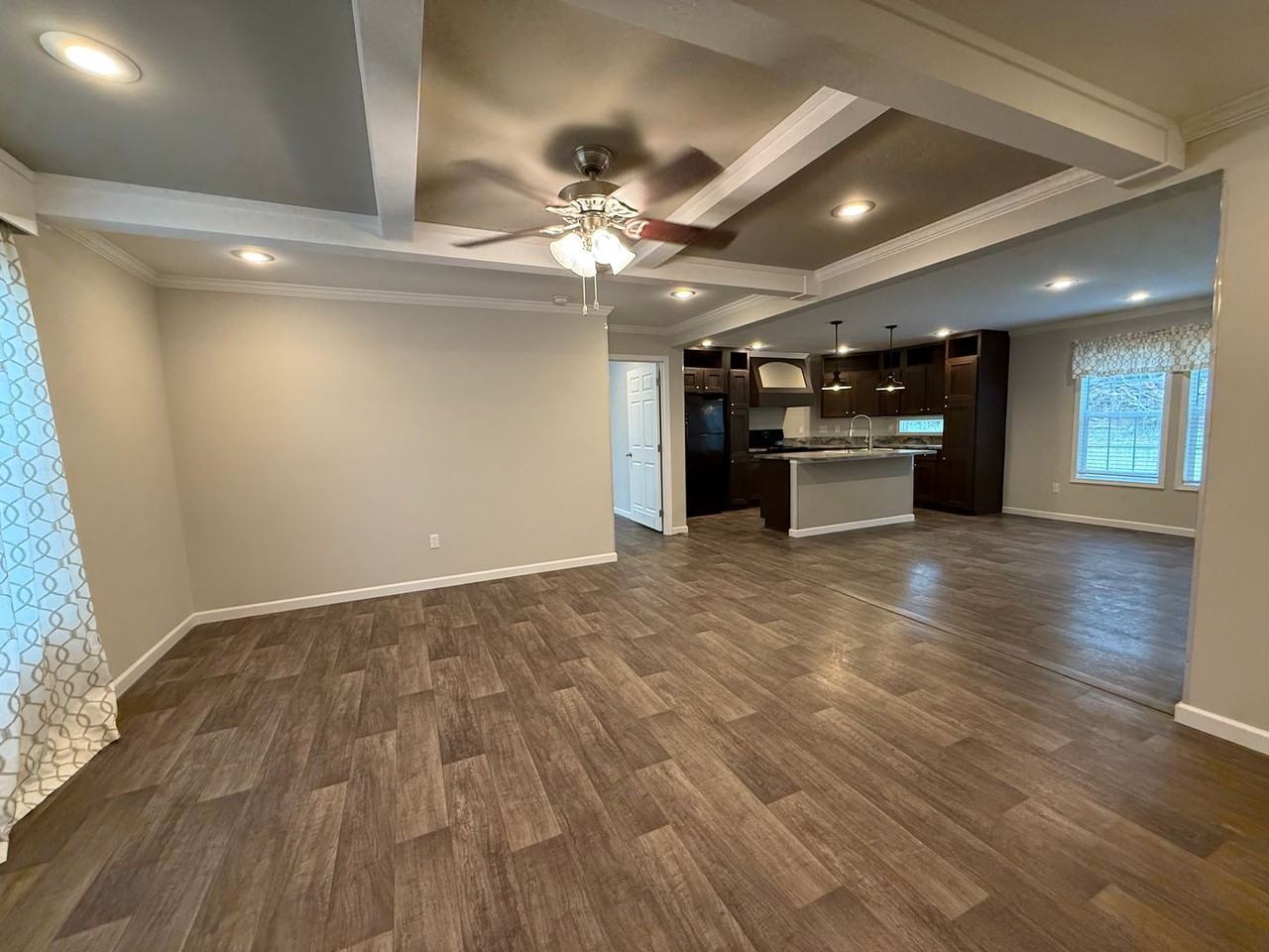 2946 Ellejoy Rd - Photo 3 of 19