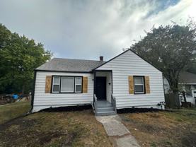 209 N Maple St - Photo 1 of 1