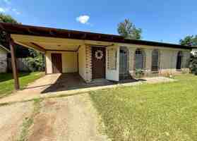 featured image of 4809 Sullivan St