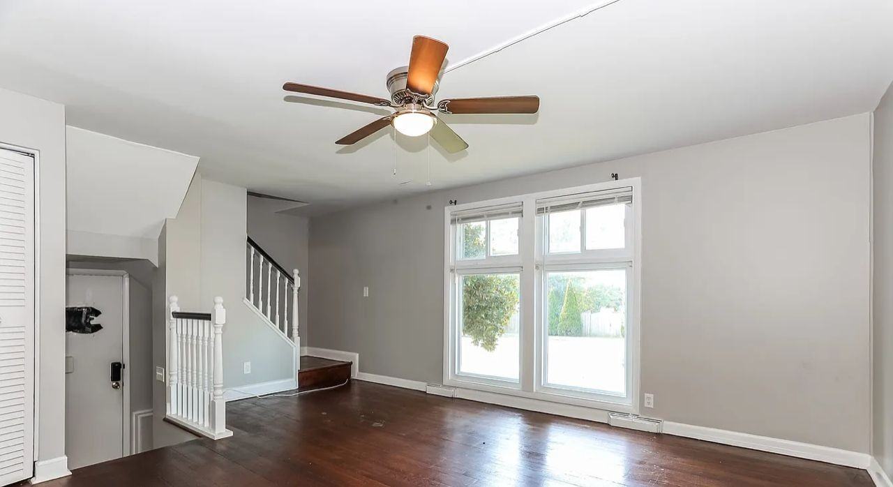 190 9th St #NA - Photo 3 of 8