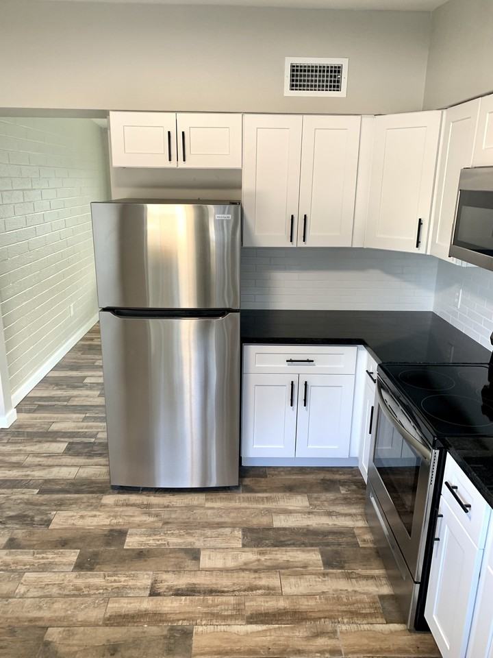 5024 E Thomas Rd #32 - Photo 5 of 27