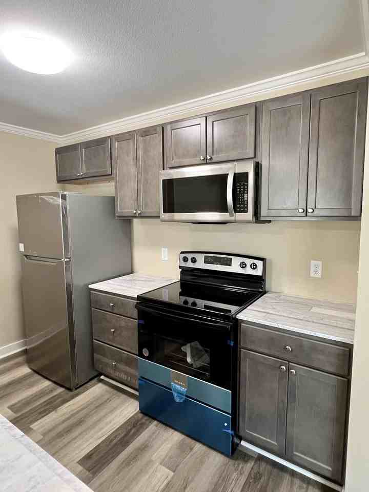 2011 Devine Street #NA - Photo 2 of 9