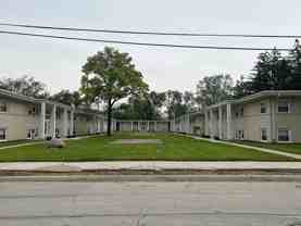 1032 E Division St #B - Photo 1 of 1