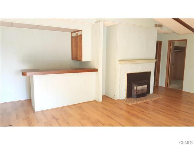 5830 Robin Hill Dr - Photo 3 of 21