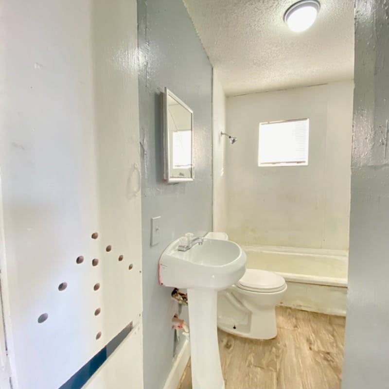 808 N Detroit Ave #NA - Photo 6 of 8