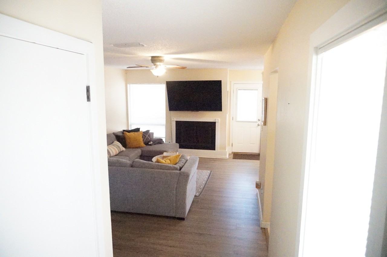 695 Belflower Pl #695 - Photo 3 of 11