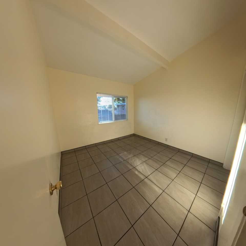 1145 W 119th Pl #4 - Photo 5 of 5