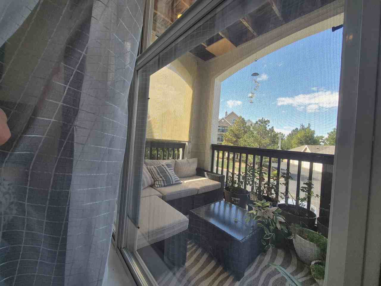 19019 E Warren Dr #H206 - Photo 5 of 13