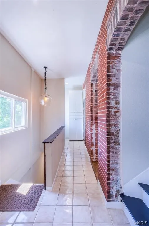 3011 Lemp Ave - Photo 3 of 33