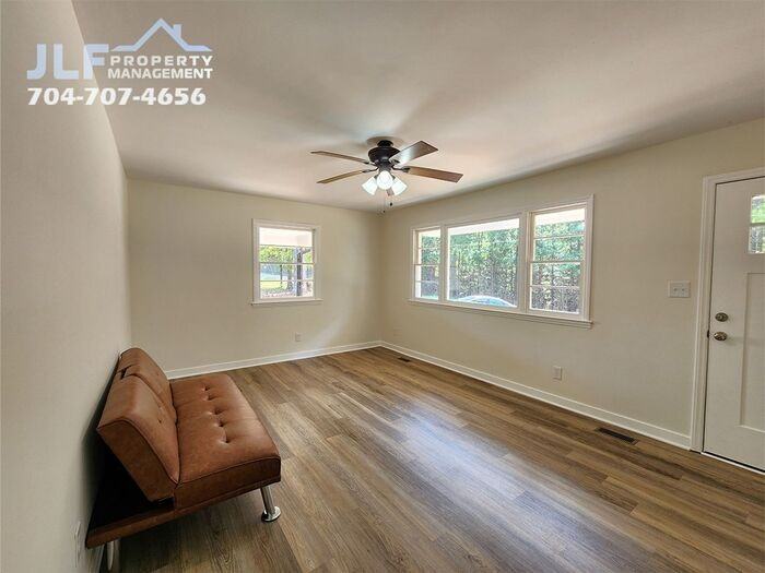 204 Long Creek Rd - Photo 3 of 21