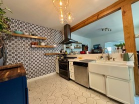 219 Camden St - Photo 1 of 1