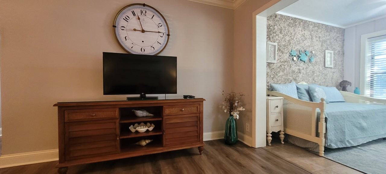 2503 Demere Rd #4 - Photo 3 of 22