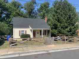 featured image of 212 Polk Ave #NA
